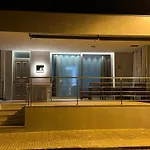 Cas Carbon3R-Stunning Ground Floor In Front Of The Sea