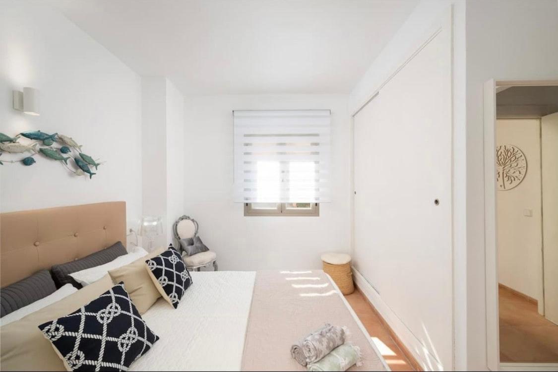 Apartment Cas Carbon3r-stunning Ground Floor In Front Of The Sea