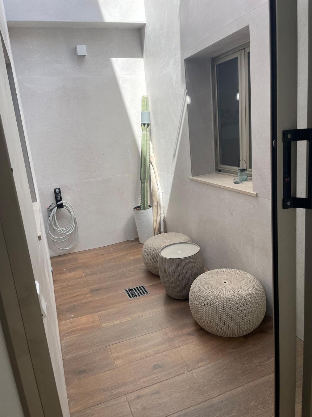 Apartment Cas Carbon3r-stunning Ground Floor In Front Of The Sea *